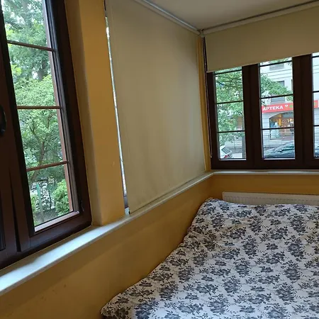 Na Wynajem ホームステイ